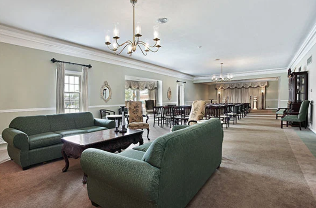 Cromwell Funeral Home gallery image 4